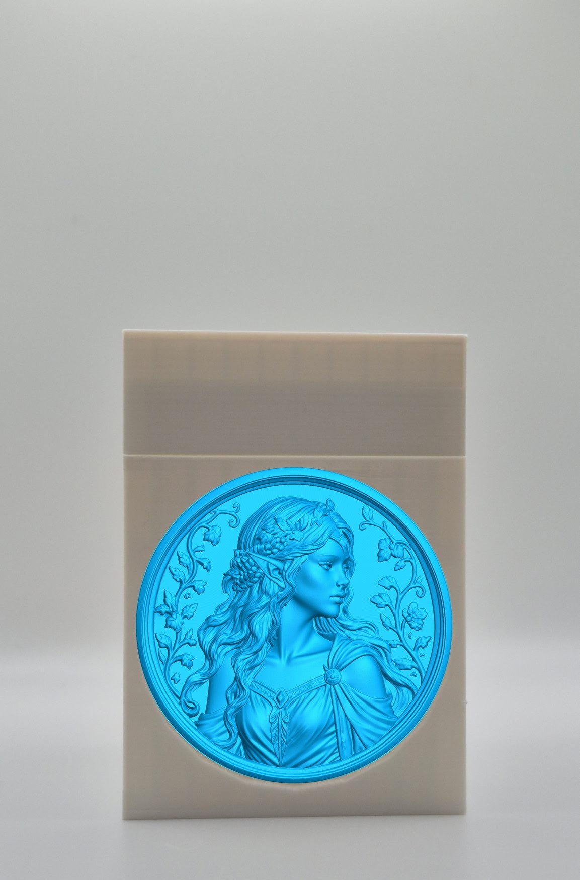 Elf Maiden Card Box — White